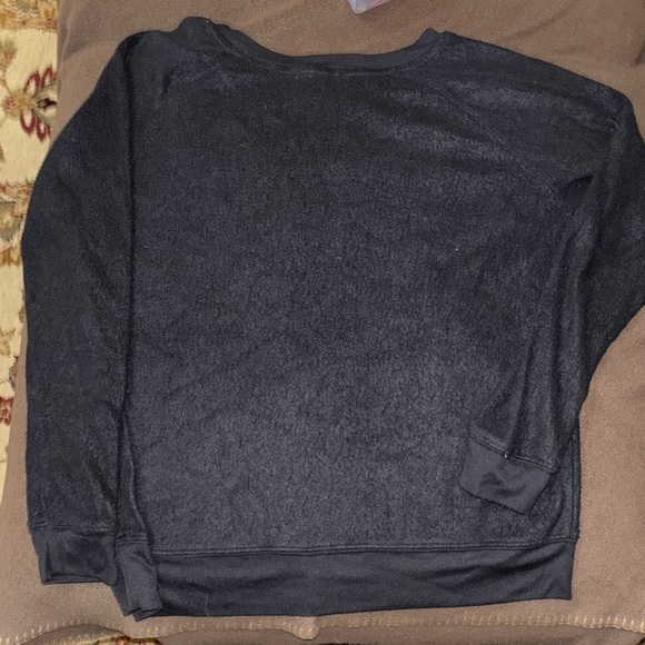 Coca-cola black fleece sweatshirt size medium with polar bears and winter theme - Picture 3 of 4